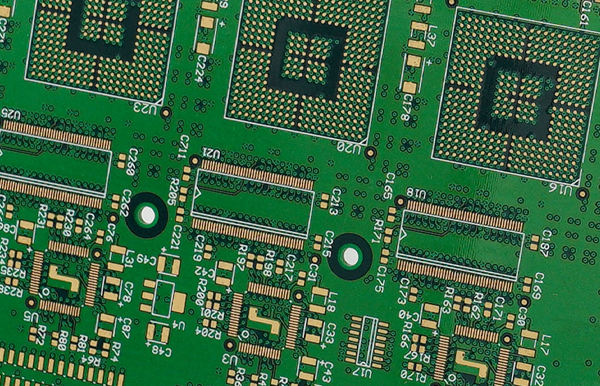 Quomodo sericum imprimendum addere ad machinas SMT in consilio PCB?