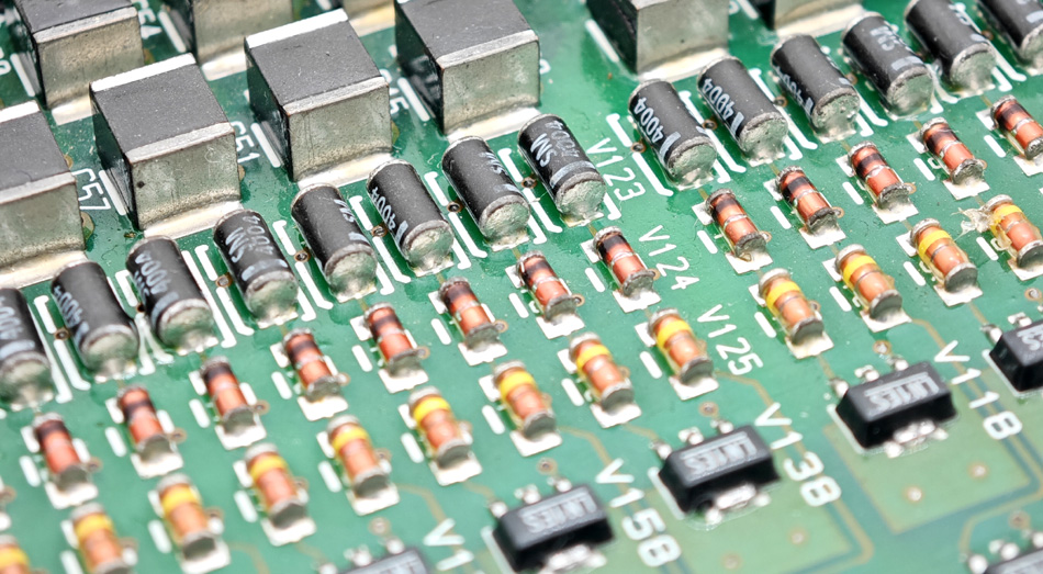 Humani errores in PCBA processus: Quomodo ictum reducere?