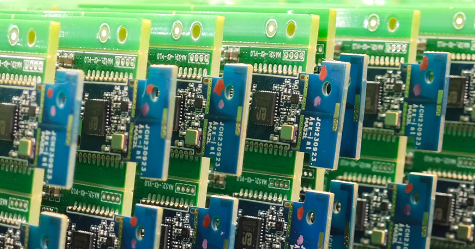 Quomodo reducere defectivam ratem PCBA productorum per administrationem qualitatem?