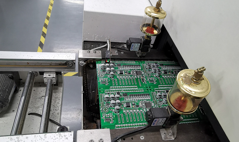 Cur sapit eligere officinam PCBA cum administratione systemata provecta?